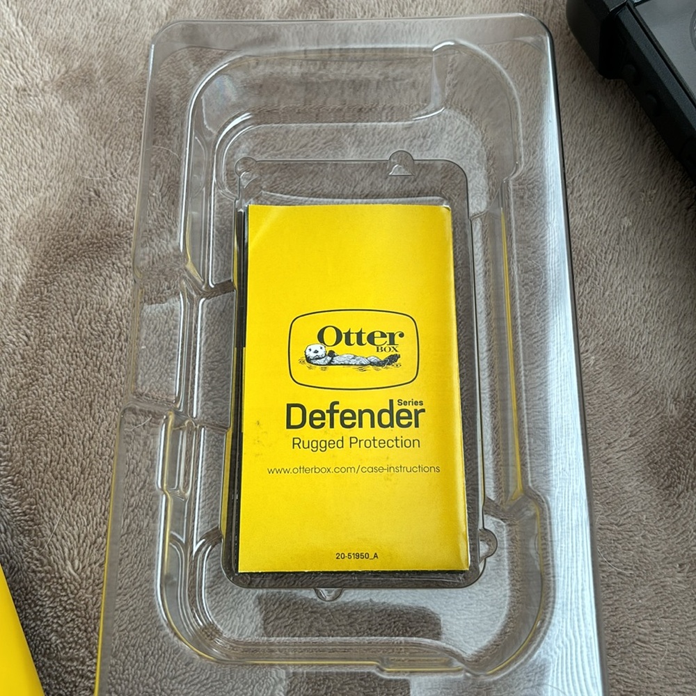 Otterbox Defender iPhone Case - Picture 6 of 6